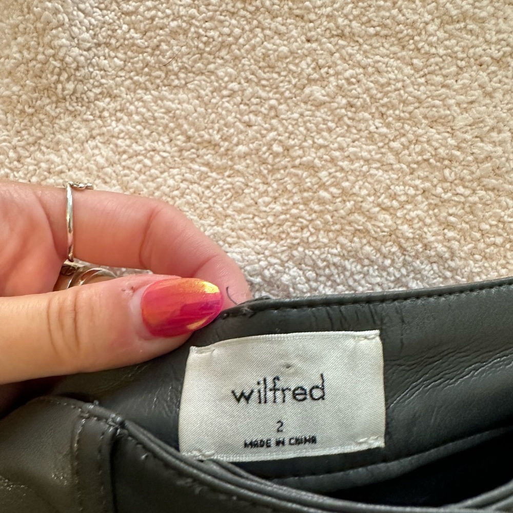 Aritzia Melina leather pants